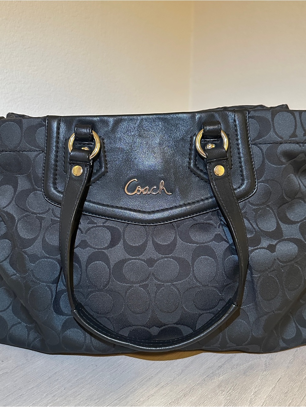 Vintage COACH Ashley Signature Premium Black Jacquard Sateen Carryall F15510